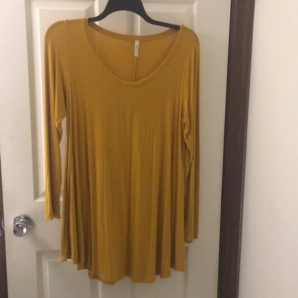 Yellow tunic top